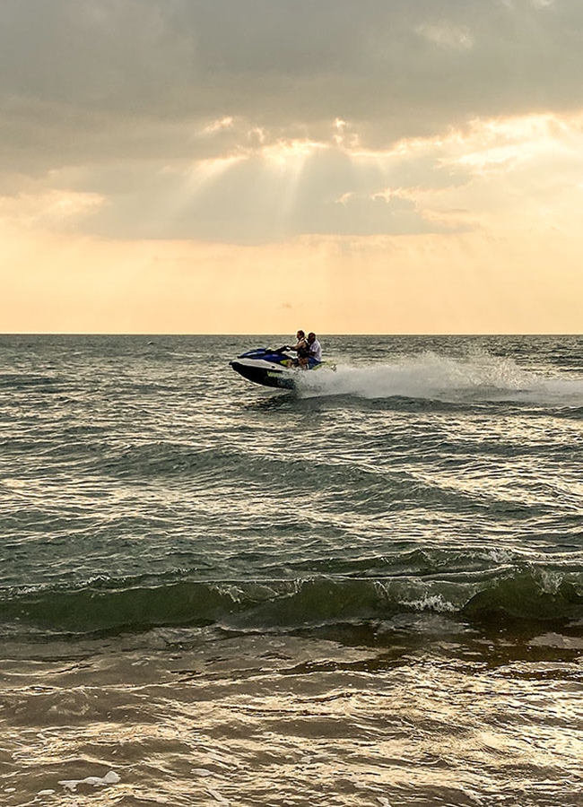 Feel the Waves